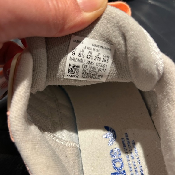 Adidas Ultra Tech sneakers - Picture 5 of 7